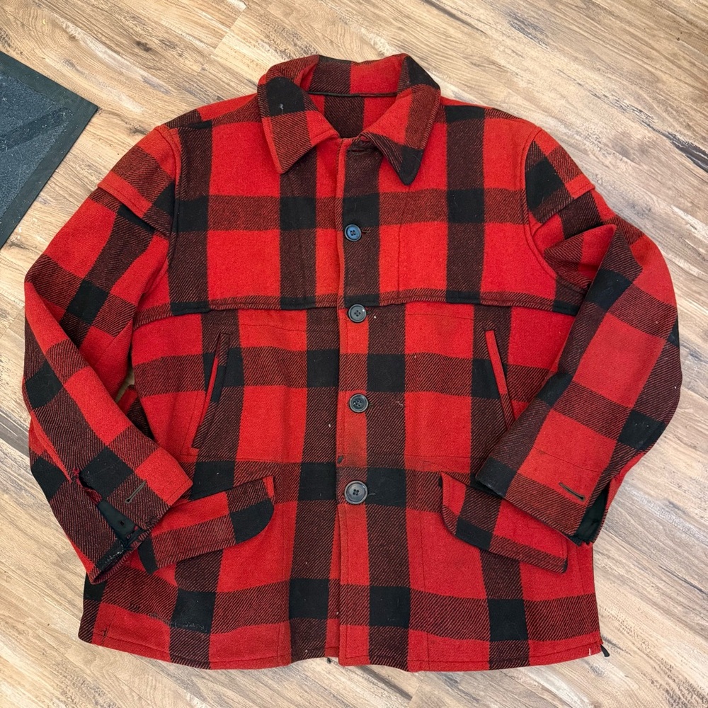 Men’s vintage 40s 50s Chippewa wool mackinaw cruiser hunting jacket sz M red